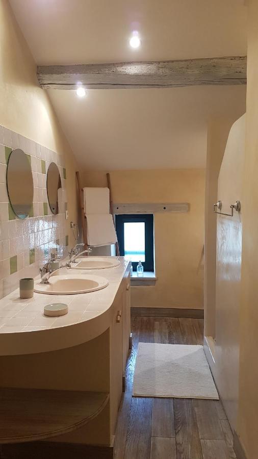 Le Vieux Logis De La Galocherie Sainte-Florence ภายนอก รูปภาพ